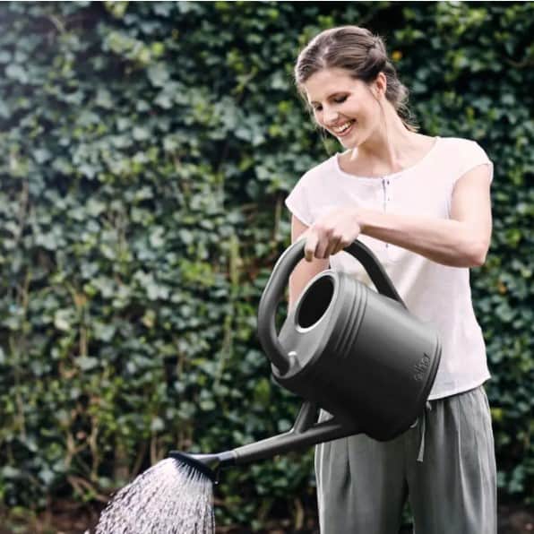 green-basics-watering-can-10l---living-black-2