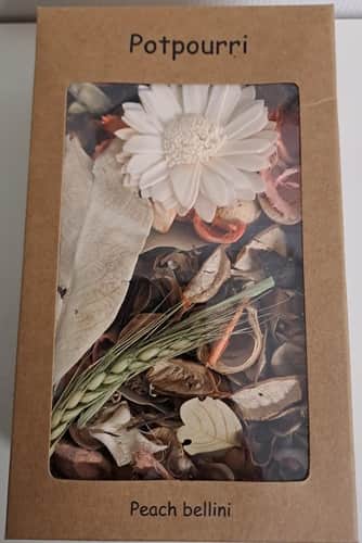 potpourri-peach-bellini-i-pappfrpackning-140g-1