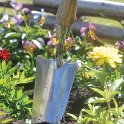 planteringsspade-omplant-smal-33cm-1