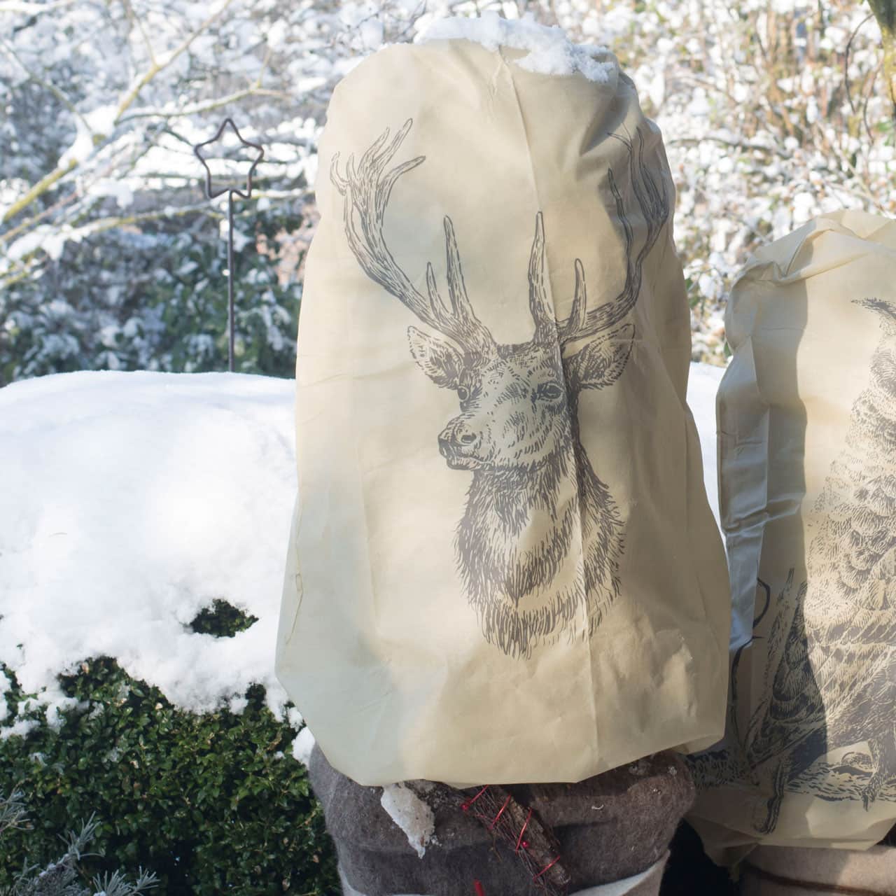 vinterskydd-fleece-deer-110x110cm-1