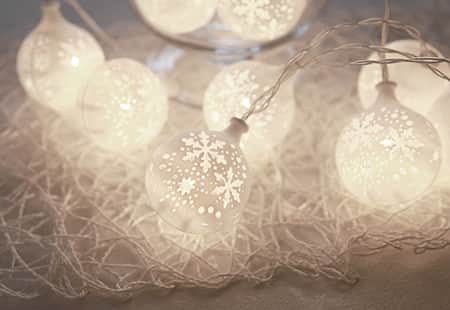ljusslinga-m-snflingebollar-ver-ljusen-10led-1